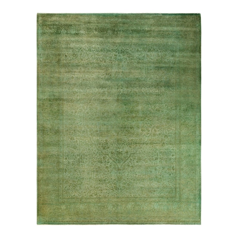 Fine Vibrance, One-of-a-Kind Hand-Knotted Area Rug - Green, 7' 10" x 10' 2" - 7' 10" x 10' 2"