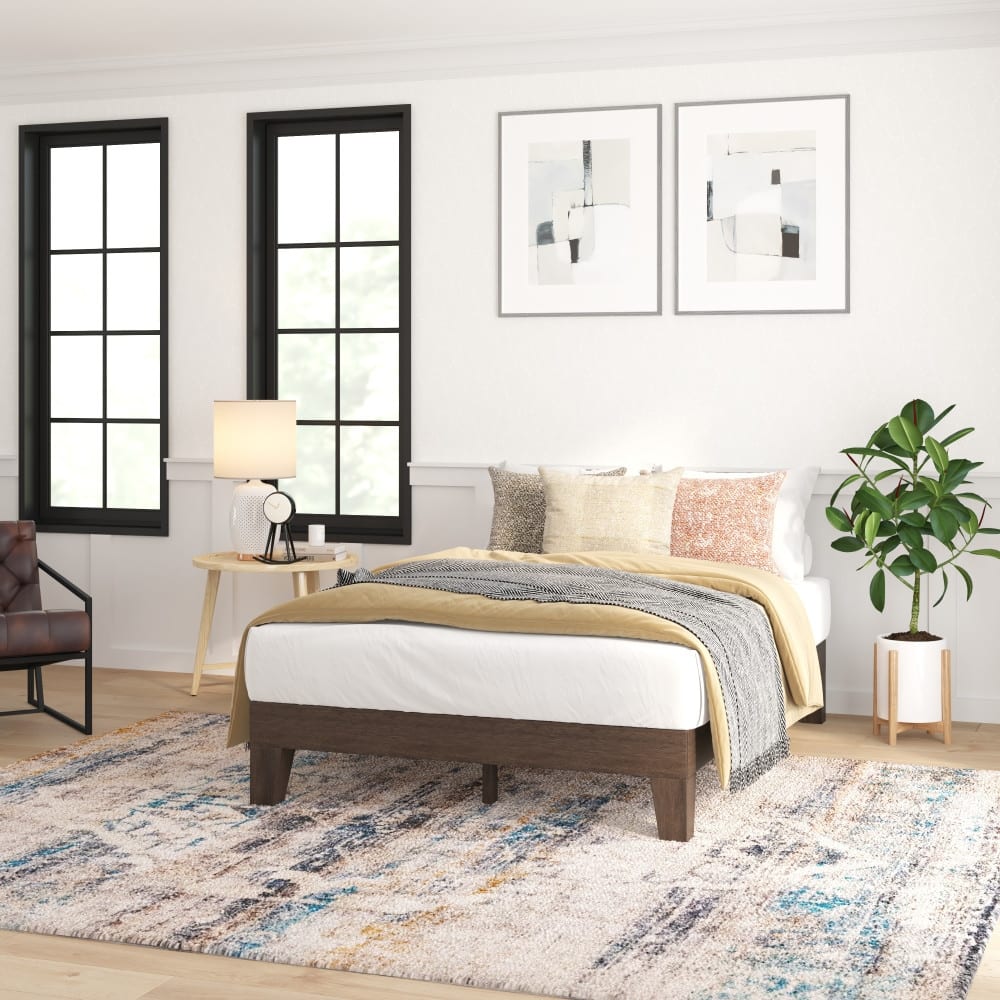 Wood Platform Bed with 14 Wooden Support Slats