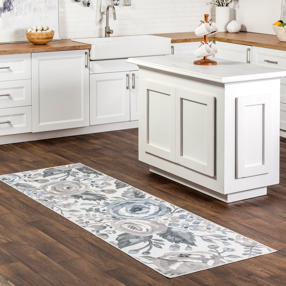 Nuloom Tiffani Floral Machine Washable SplashGuard Area Rug