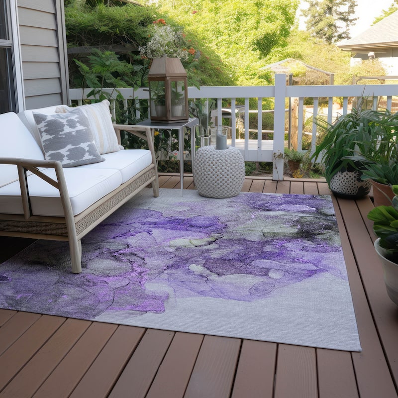 Machine Washable Indoor/ Outdoor Abstract Chantille Rug