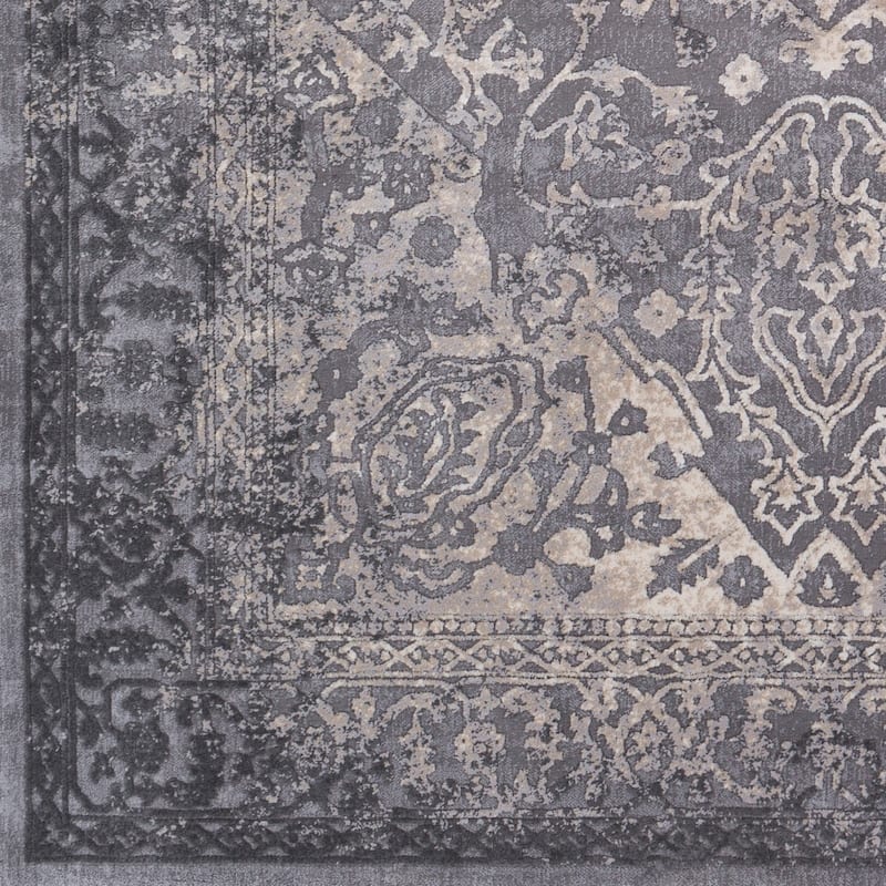 Livabliss Tate Vintage Medallion Area Rug