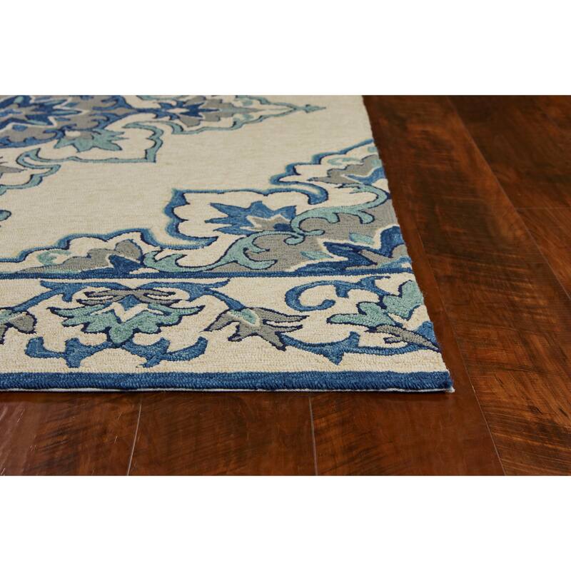 Domani Trails Ivory/Blue Medallion Hand-Hooked Outdoor Rug
