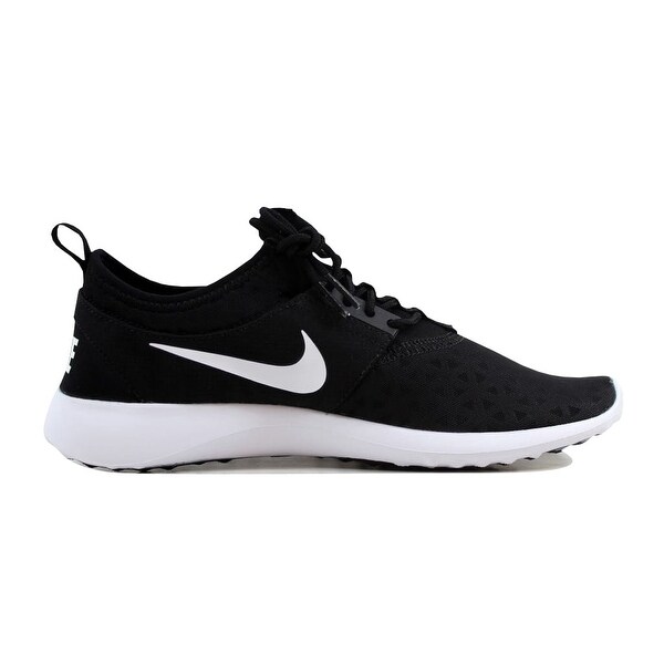 nike women's juvenate white