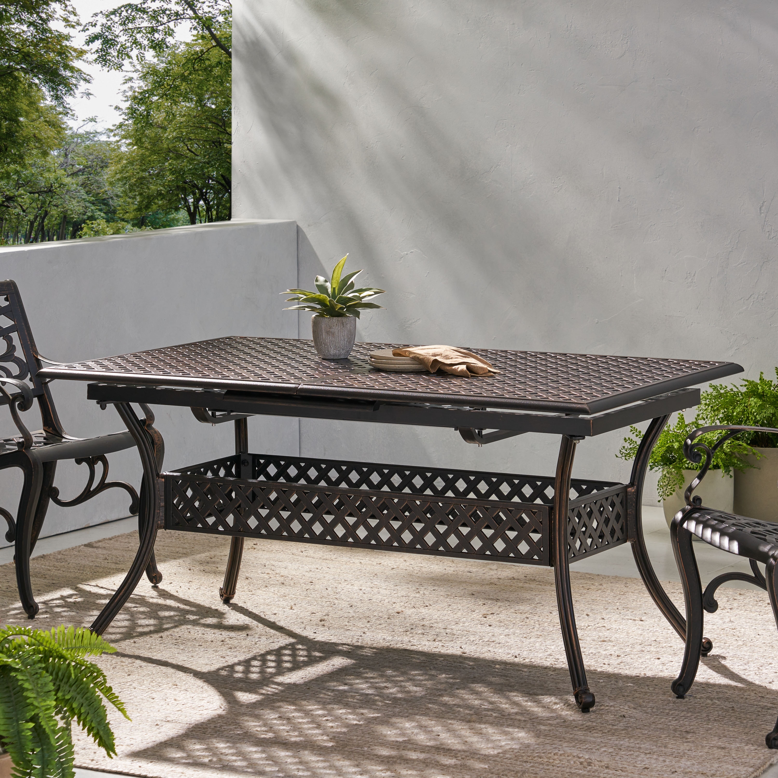Abigail Outdoor Cast Aluminum Extendable Dining Table by Christopher Knight Home - 81.10"L x 37.50"W x 29.30"H