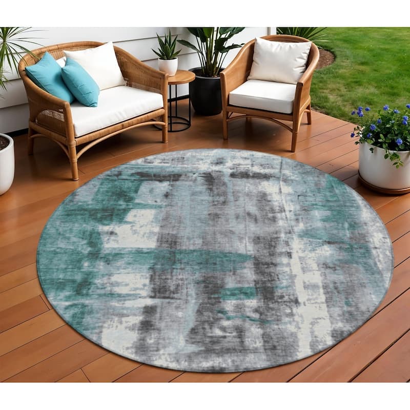 HomeRoots Abstract Transitional Rectangle Outdoor Rug - 8' Round