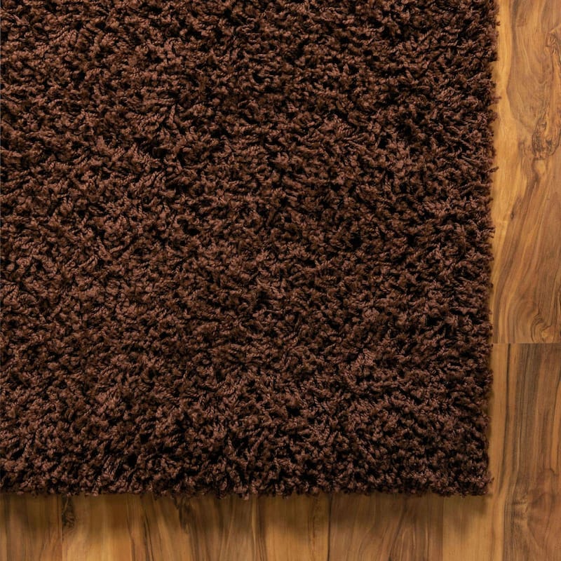 Shag Laurian Collection Area Rug