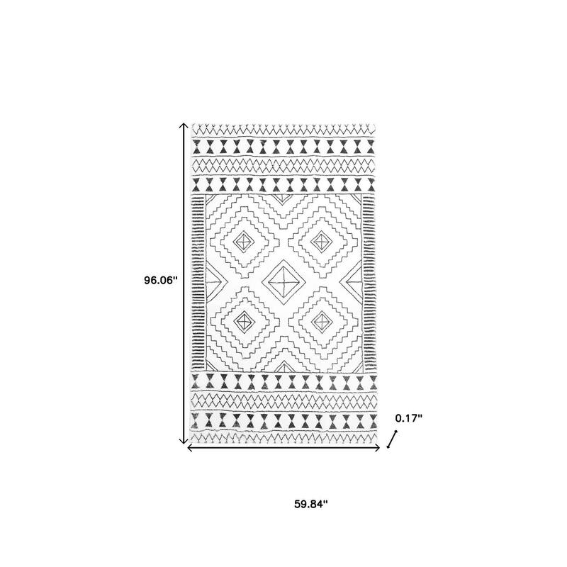 HomeRoots Moroccan Modern, Contemporary Rectangle Area Rug