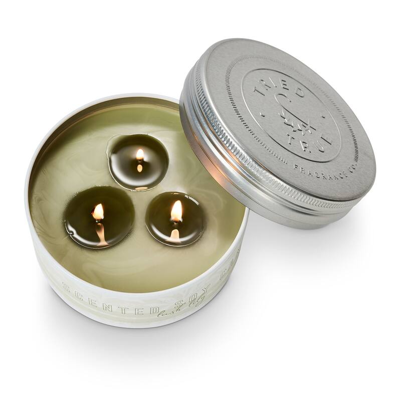 Tried & True Lush Lily Candle