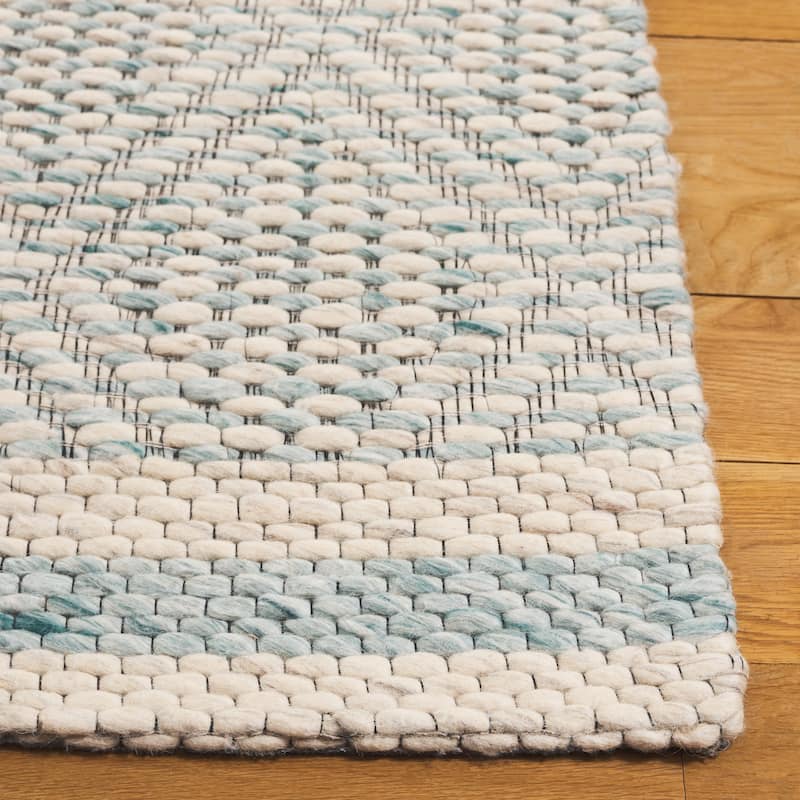 SAFAVIEH Hand-Woven Marbella Rosl Modern & Contemporary Wool Rug