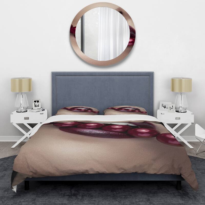Designart 'Woman Bitting With Red Lips With Red Pearls' Modern Duvet Cover Set