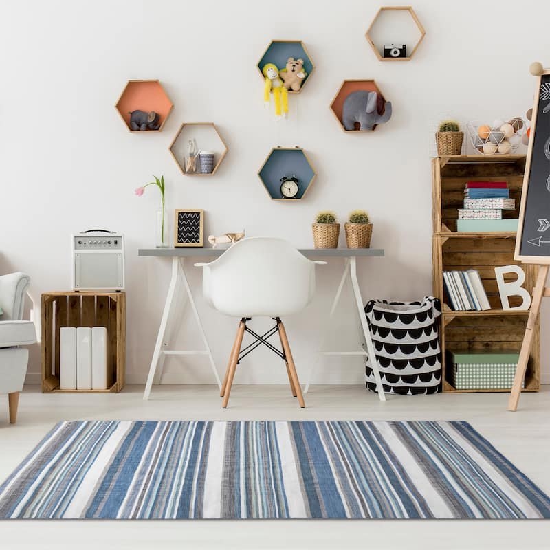 Liora Manne Sonoma Malibu Stripe Hand-woven Indoor/ Outdoor Area Rug
