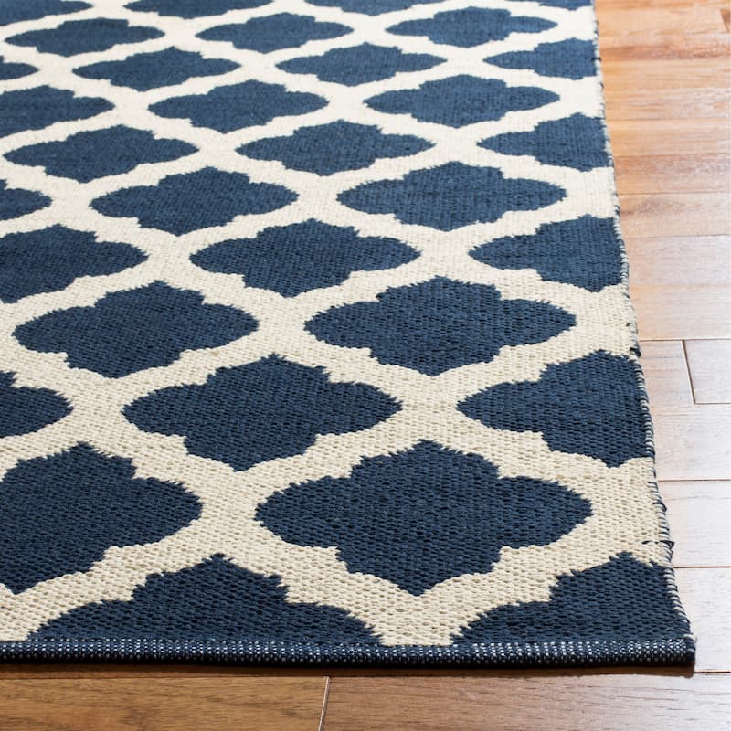 SAFAVIEH Handmade Flatweave Montauk Warwick Casual Cotton Rug