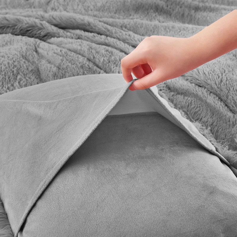 Fluffy Shaggy Reversible Faux Fur Comforter Set, Fuzzy Plush Bedding Set