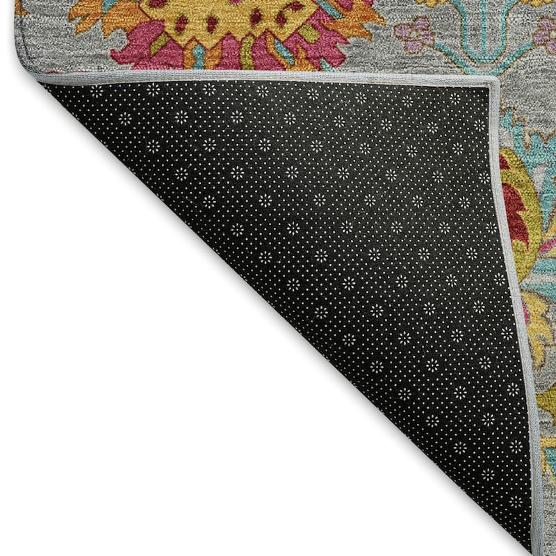 Machine Washable Indoor/ Outdoor Traditional Kashan Chantille Rug