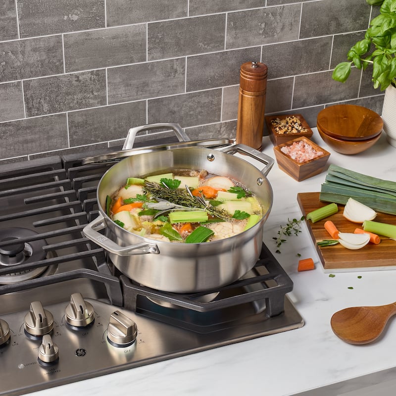 ZWILLING Motion Stainless Steel 5-qt Stainless Steel Dutch Oven with Lid