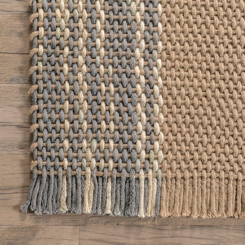 Nuloom Jada Casual Jute Tassel Area Rug