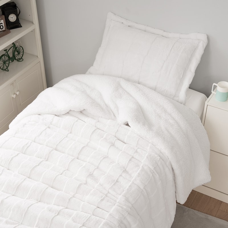 Cut n Sew Chunky Bunny - Coma Inducer® Oversized Comforter Set - White
