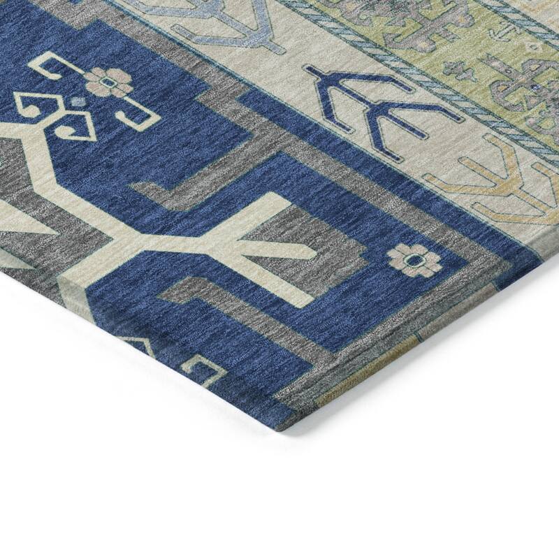 HomeRoots Aztec Transitional Rectangle Outdoor Rug