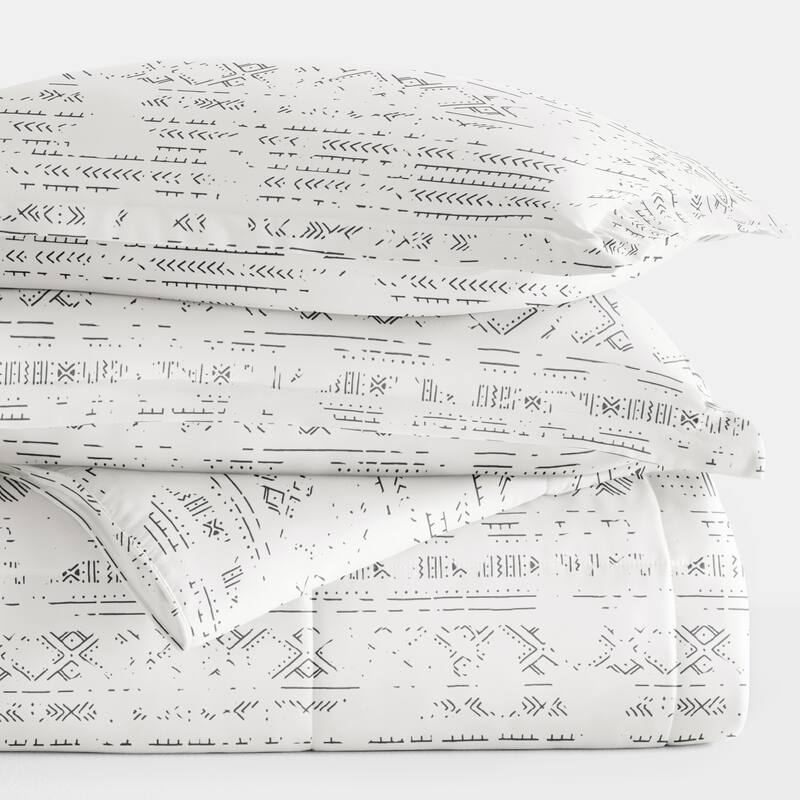 Becky Cameron Ultra Soft Distressed Field Down-Alternative Comforter