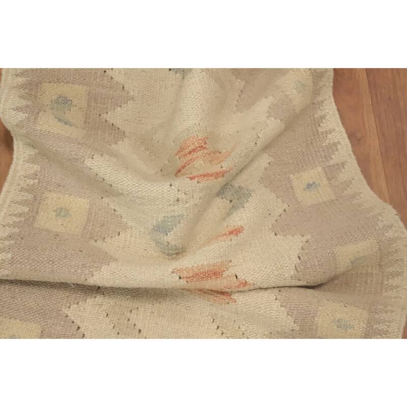 Hand Woven Oriental 100% Wool Carpet Southwestern Tribal Beige & Ivories Kilim Area Rug - 4' 3'' X 1' 7''