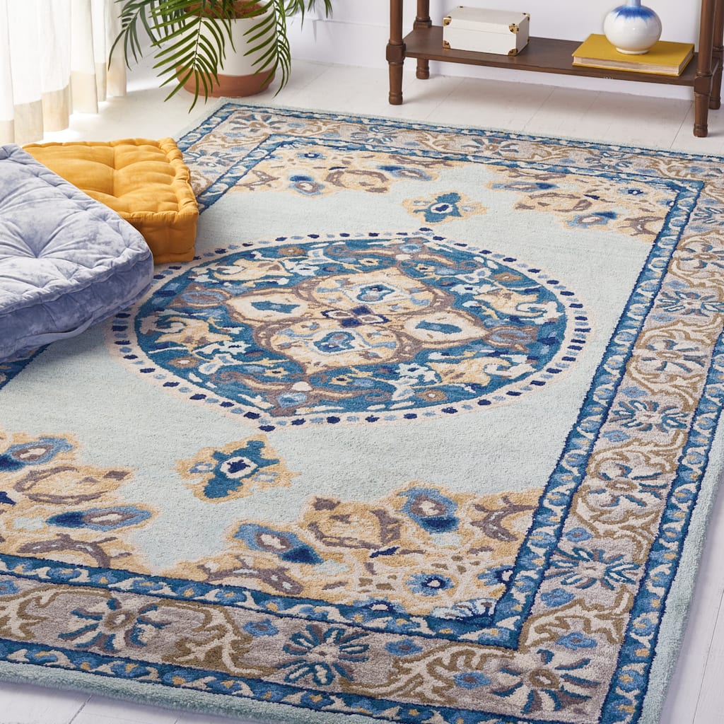 SAFAVIEH Handmade Antiquity Subinka Oriental Wool Rug