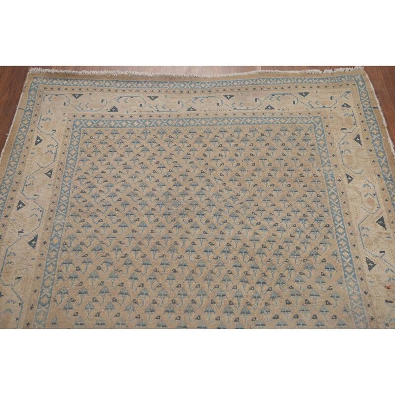 Hand Knotted Oriental 100% Wool Carpet Traditional All-Over Beige & Ivories Botemir Area Rug - 5' 10'' X 4' 11''