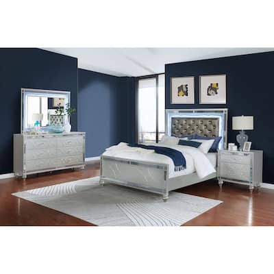 Gunnison Bedroom Set with LED Lighting Silver Metallic
