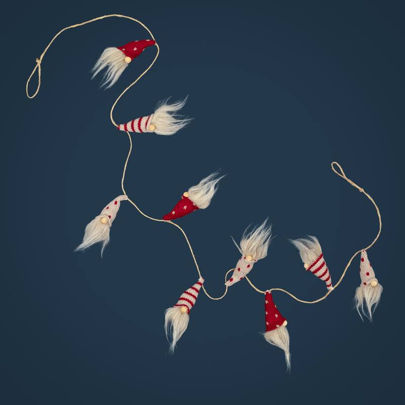 Plush Mini Gnomes with Knitted Hats Christmas Garland - 4.25'