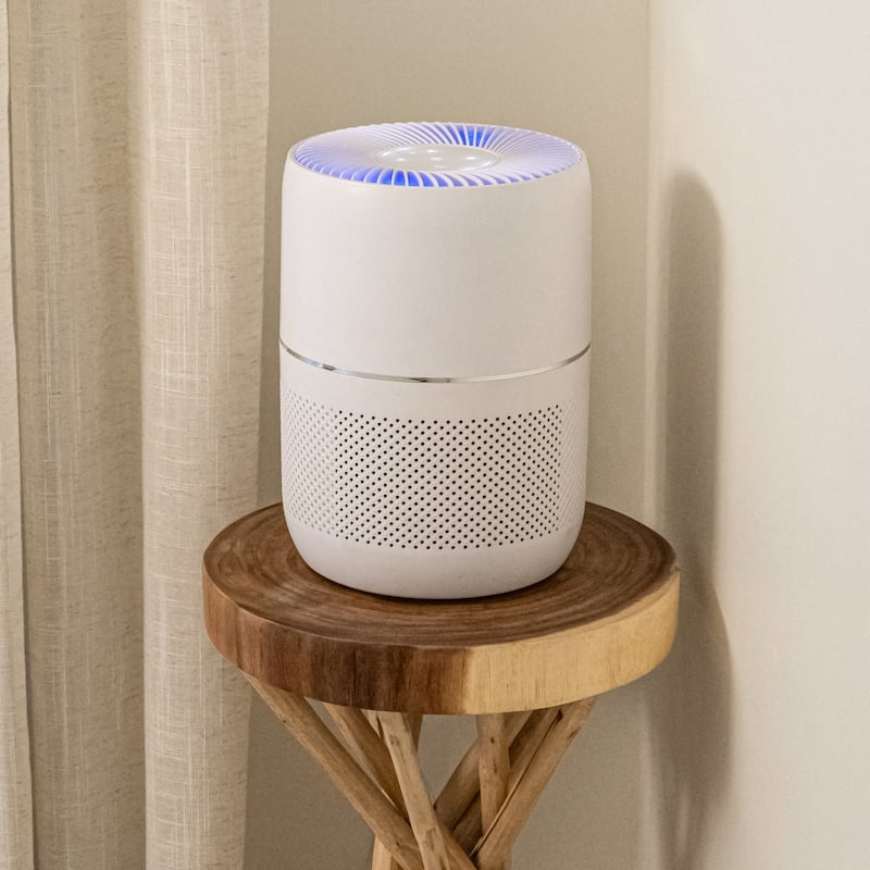 OVAL AIR AIR2000A Personal Air Purifier with 3 Stage Filtration