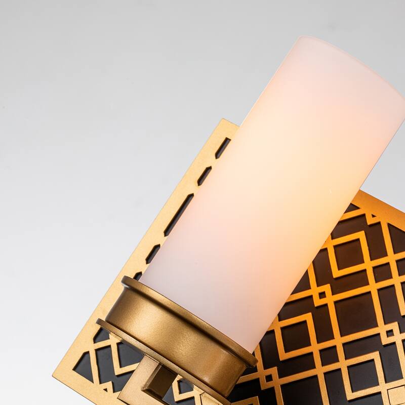 Ziggy 2 Lt Bath Bar in Laquered Gold - 13.5 x 4.5 x 7.5