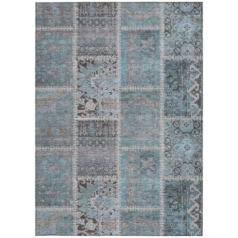 HomeRoots Patchwork Transitional Rectangle Outdoor Rug