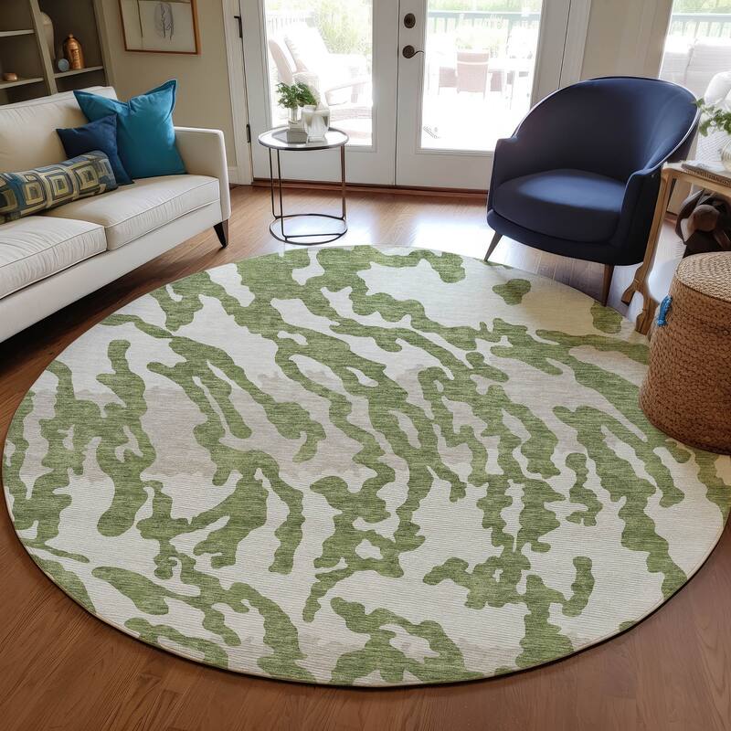 Machine Washable Indoor/ Outdoor Chantille Abstract Animal Print Rug