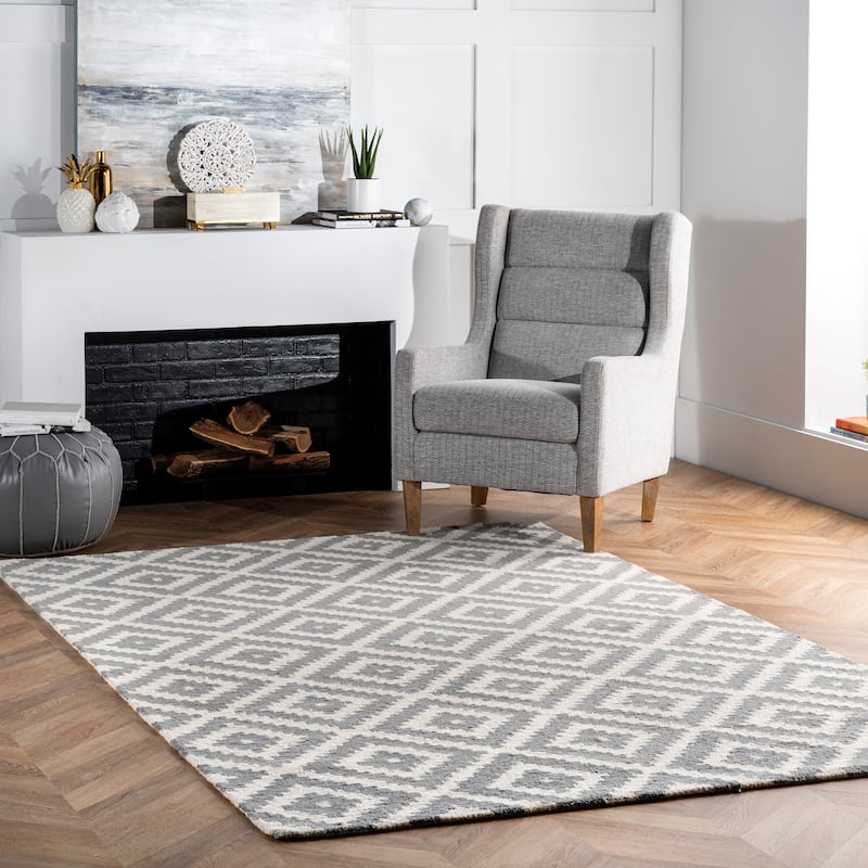 Nuloom Kellee Hand Tufted Geometric Wool Area Rug