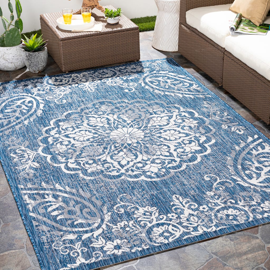 Livabliss Eagean Traditional Indoor/Outdoor Area Rug
