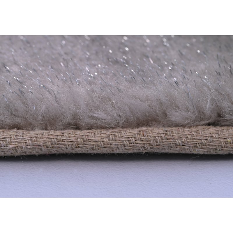 Asteri Collection Beige Solid Color Area Rug - 5' x 7'