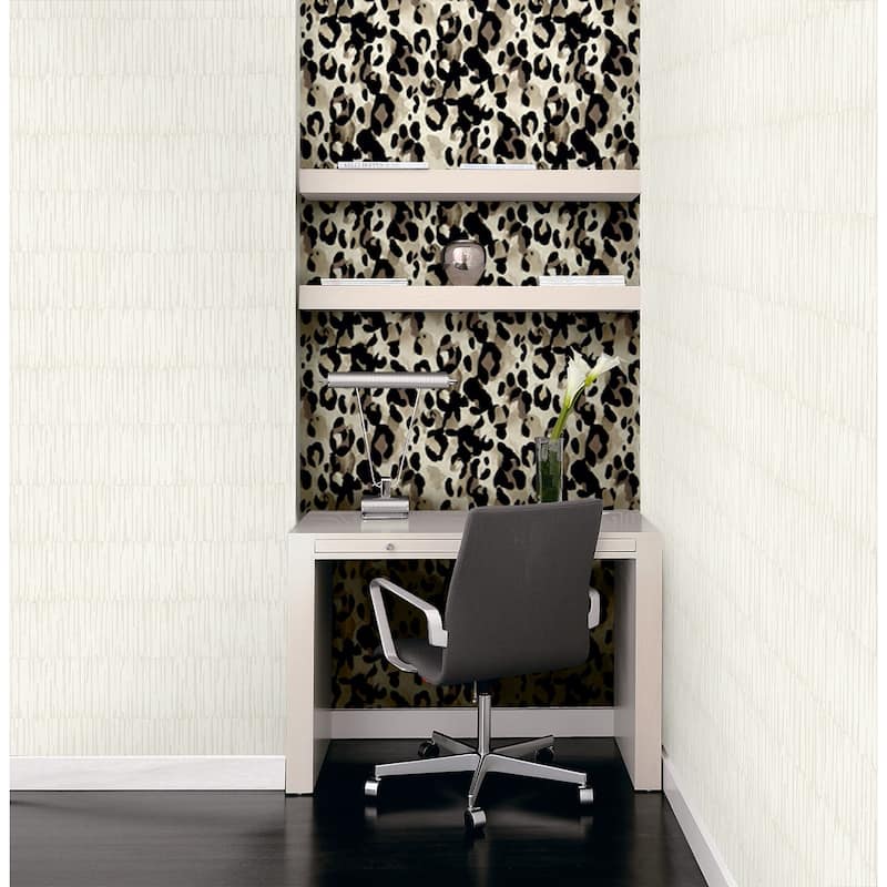 Harry & Grace Leopard Print Peel and Stick Wallpaper
