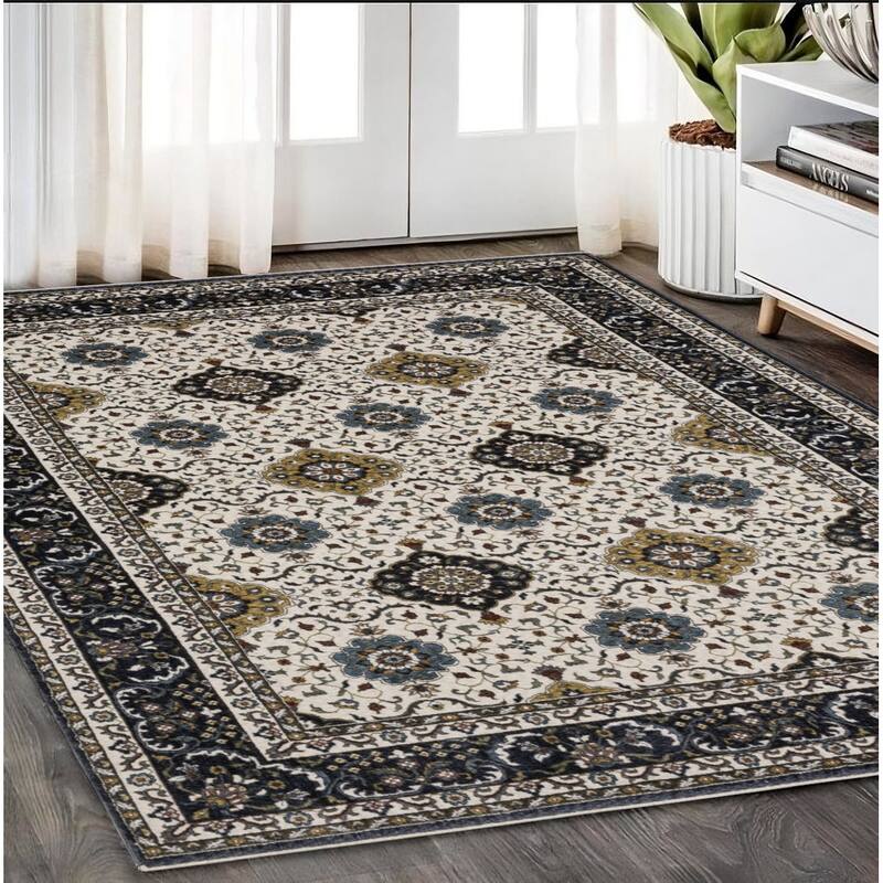 HomeRootsMedallion Traditional Rectangle Area Rug - 92.52' X '62.99' X '0.47 - Ivory