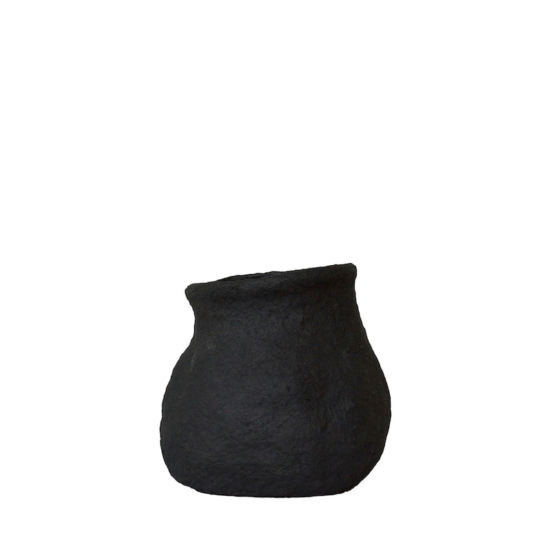 PAPER black
