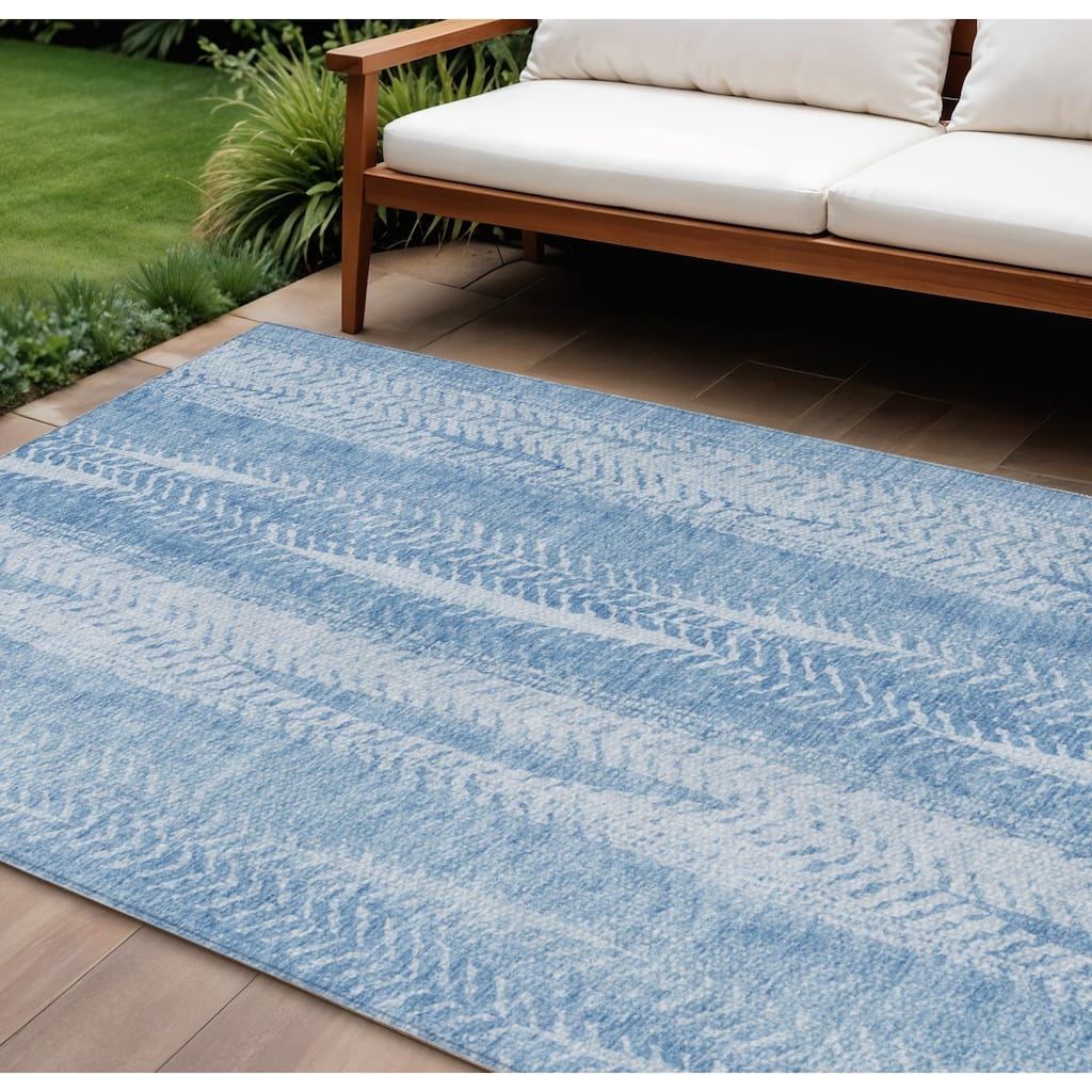 HomeRoots Botanical Leaves Transitional Rectangle Outdoor Rug