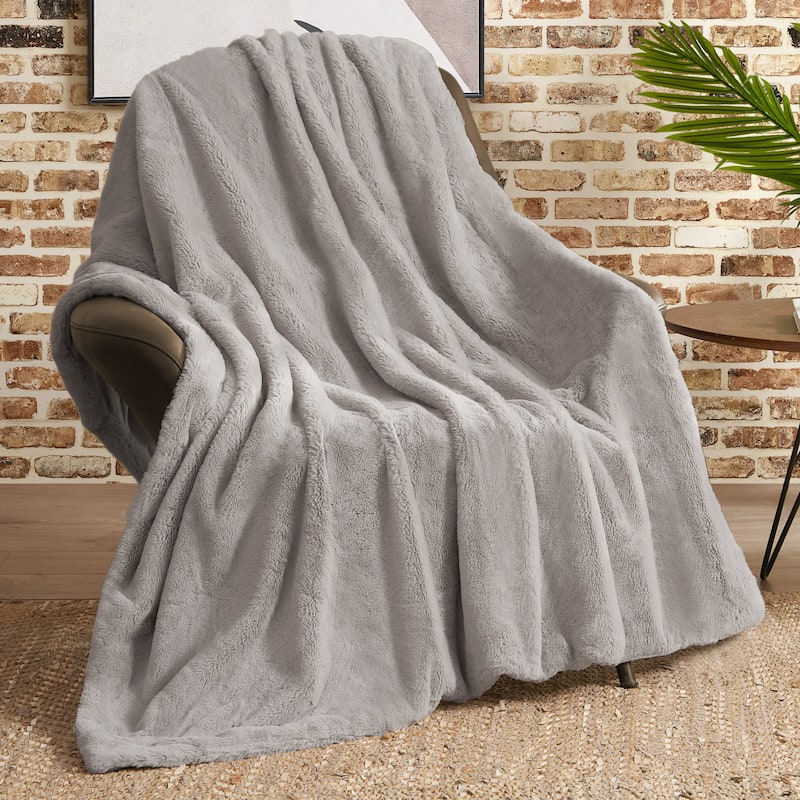 Lucky Brand Solid Synthetic Fur Rabbit 50" x 70" Throw Blanket