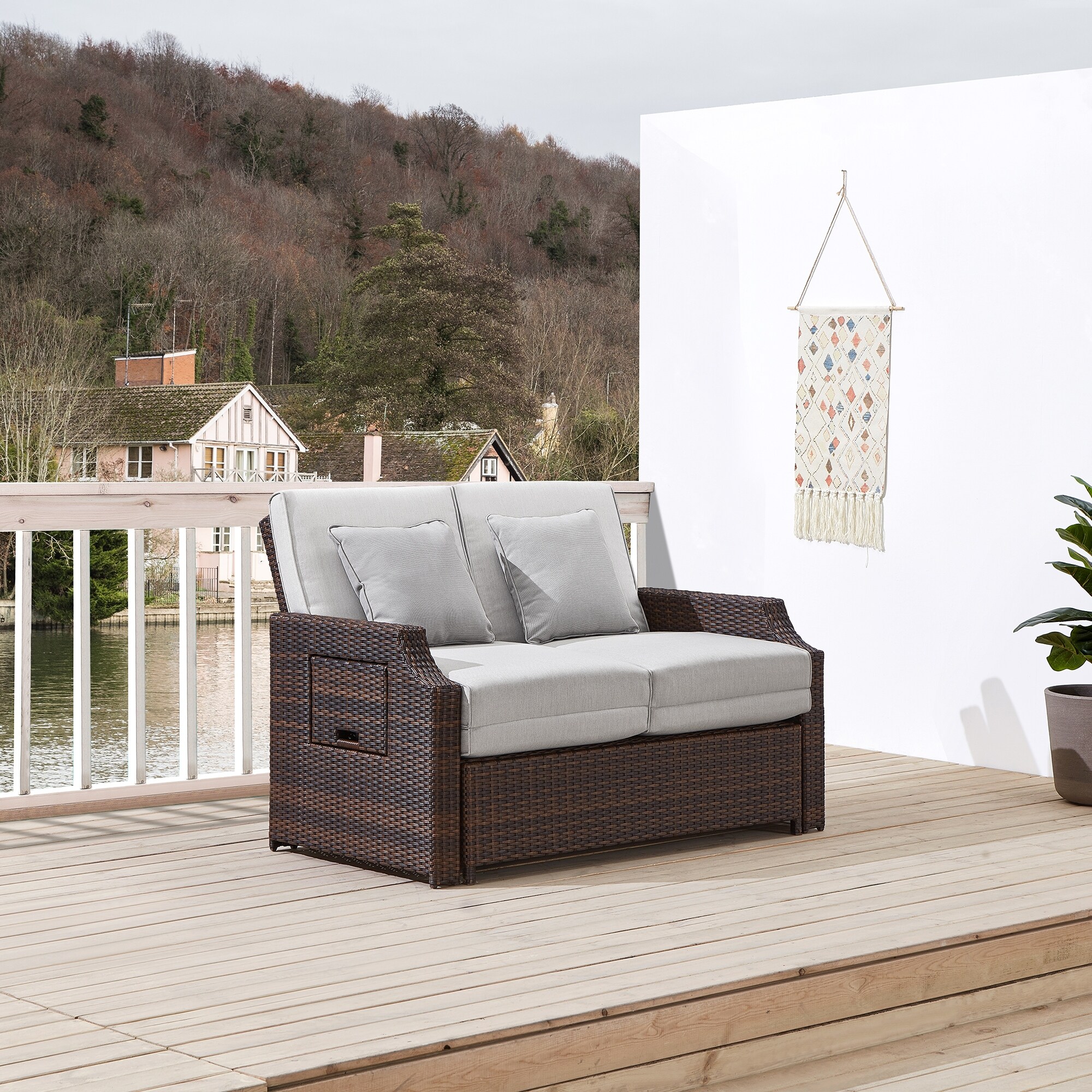 Martha stewart sunnyside daybed dark shop brown wicker with beige olefin cushions