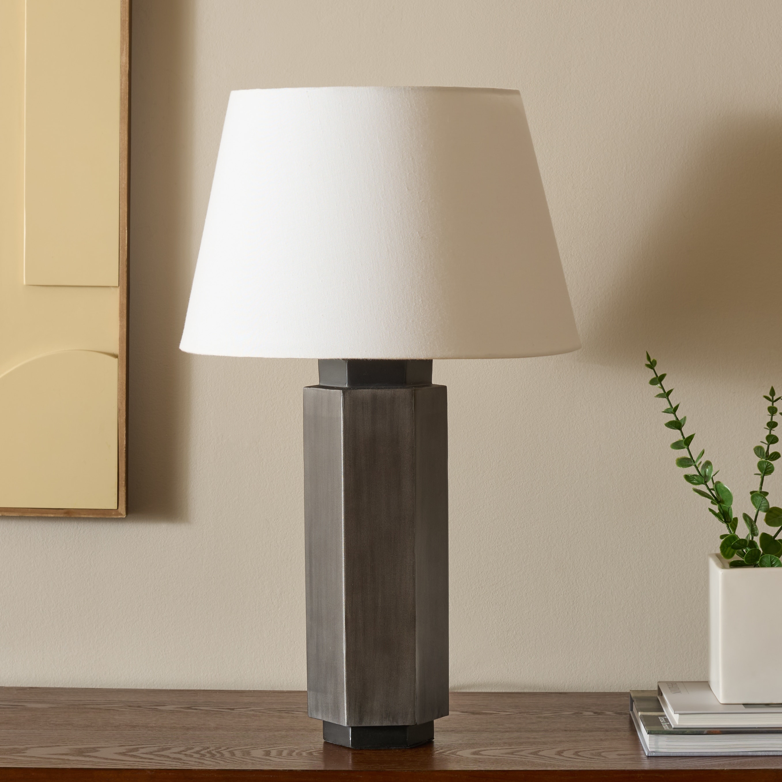 SAFAVIEH Lighting Emlyn 23-inch Table Lamp - 14"W x 14"D x 23"H