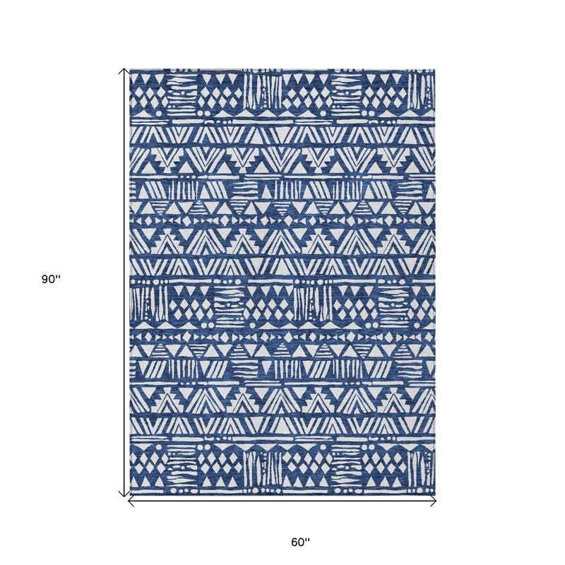 HomeRoots Southwestern Transitional Rectangle Outdoor Rug