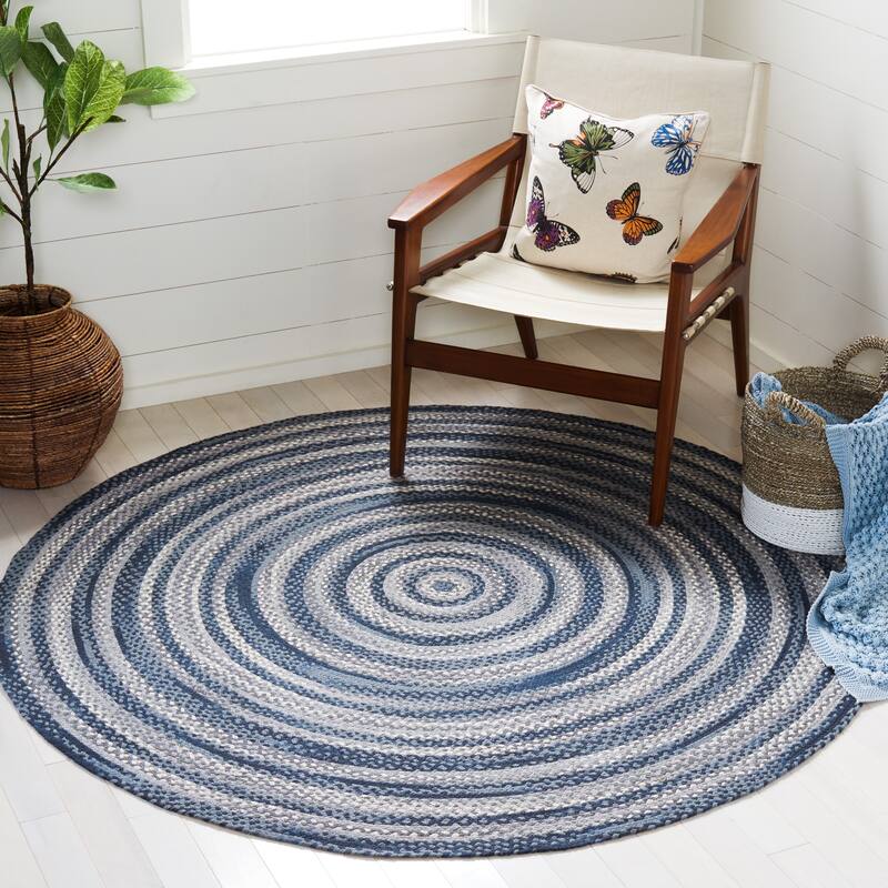 SAFAVIEH Handmade Braided Hisanori Flatweave Cotton Rug - 6' Round - Grey/Ivory