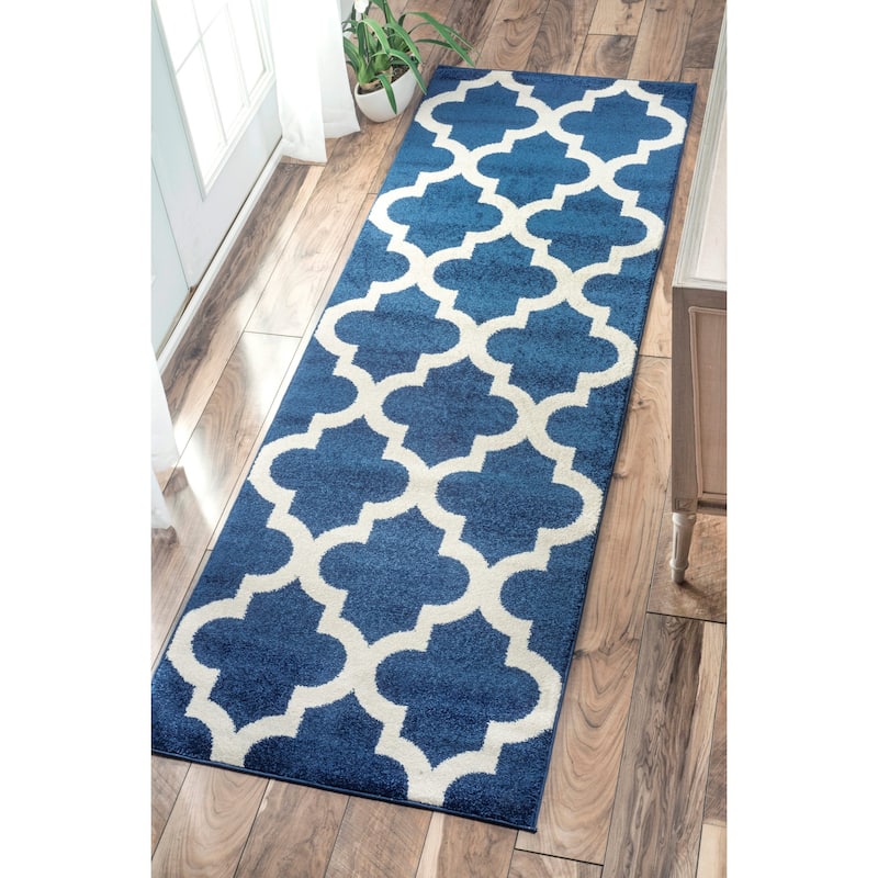 Nuloom Luna Geometric Trellis Area Rug