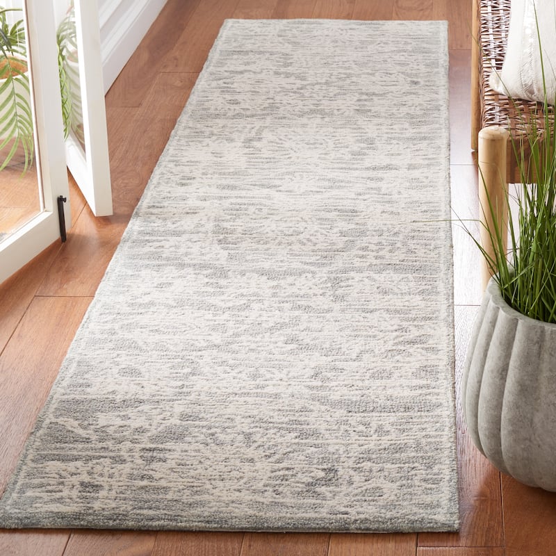 SAFAVIEH Handmade Roslyn Euda Oriental Wool Rug - 2'3" x 9' Runner - Light Grey/Ivory