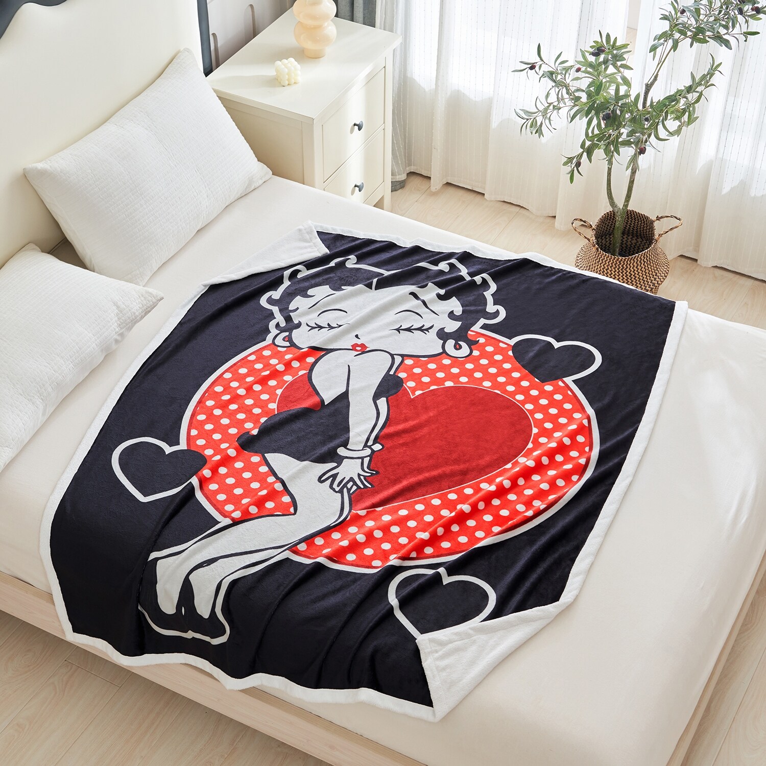 Betty Boop Super Soft Fleece Plush Throw Blanket for Couch Bed Sofa On Sale Bed Bath Beyond 39864221