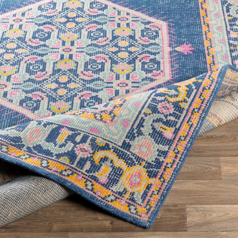 Artistic Weavers Iunia Traditional Medallion Area Rug