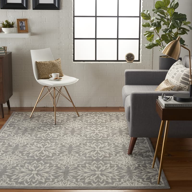 Ruzij Power Loomed Floral Area Rug By HomeRoots - 4' x 6'