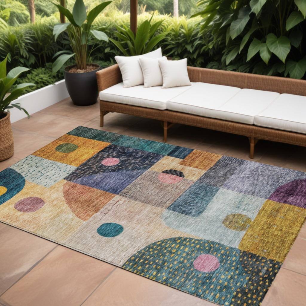 HomeRoots Geometric Transitional Rectangle Outdoor Rug